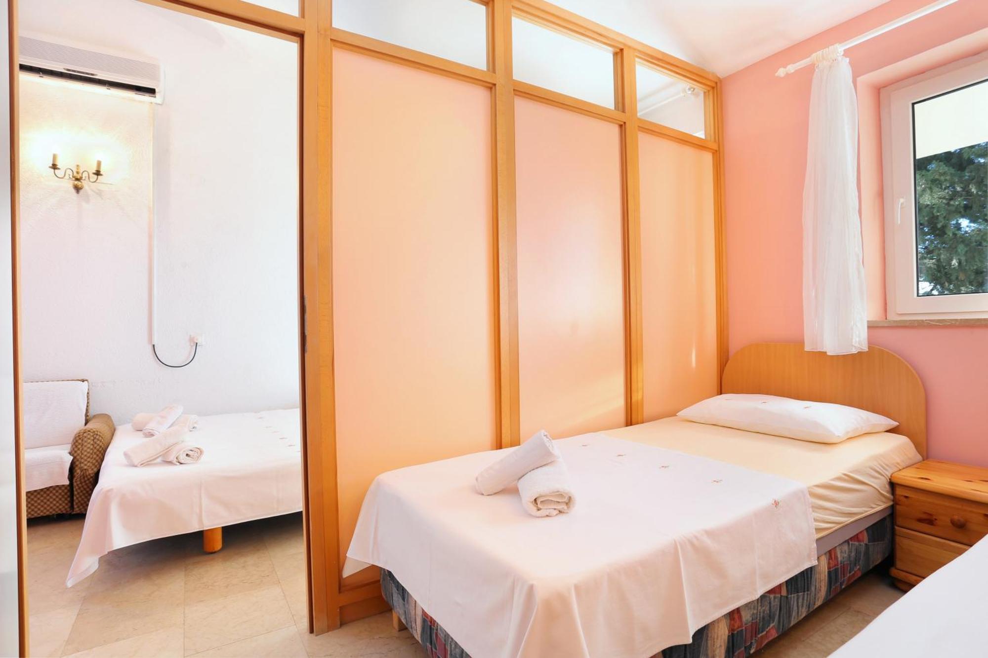 Apartments With A Parking Space Marusici, Omis - 18497 ミミツェ 部屋 写真